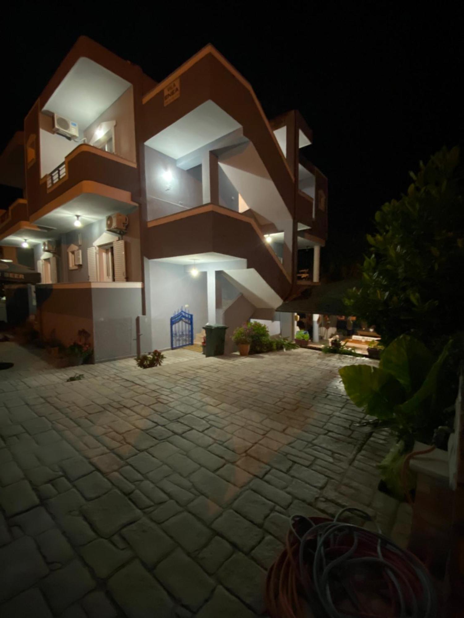 Enea Apartment